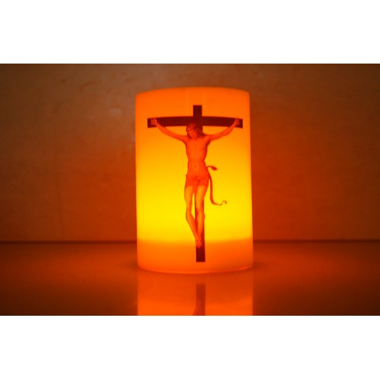 شمع مع بطارية (يسوع المصلوب) شمع مع بطارية (يسوع المصلوب)
