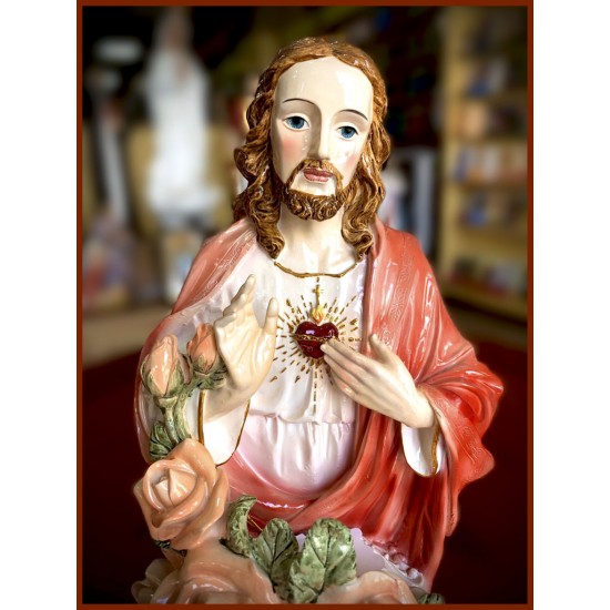 تمثال قلب يسوع مع شمعة تمثال قلب يسوع مع شمعة