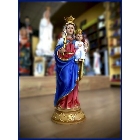 تمثال مريم العذراء ام الكنيسة