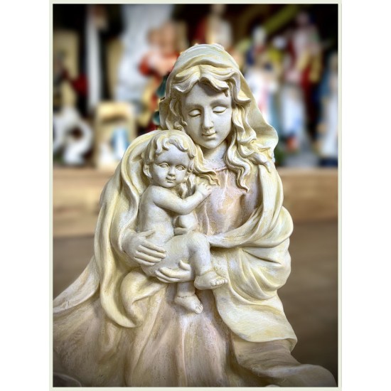 تمثال مريم العذراء للمياه المقدسة تمثال مريم العذراء للمياه المقدسة