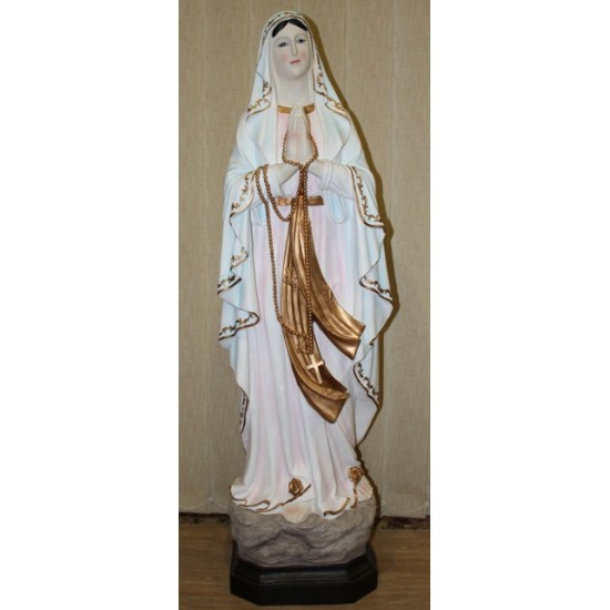 تمثال عذراء لورد كبير