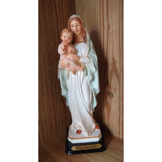 تمثال عذراء مع الطفل يسوع